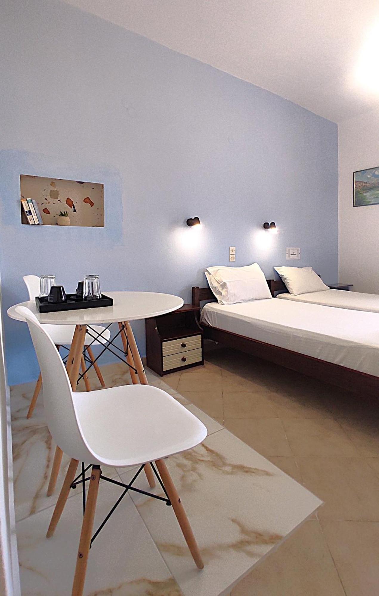 Creta Star Apartments Agia Galini  Exterior photo